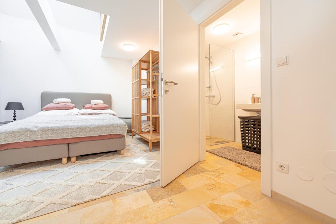 Penthouse Maxfux Direkt In Der Fussgaengerzone 130M2 Apartment Krems an der Donau Exterior photo